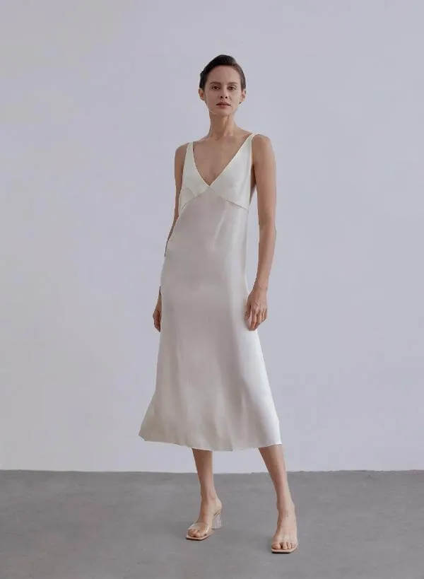 Silk and Subversion: Why the Slip Dress Is the Most Political Thing in Your Closet